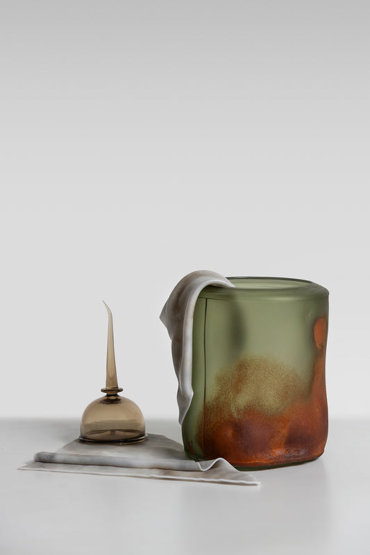 Workshop composition - left waiting | 2025