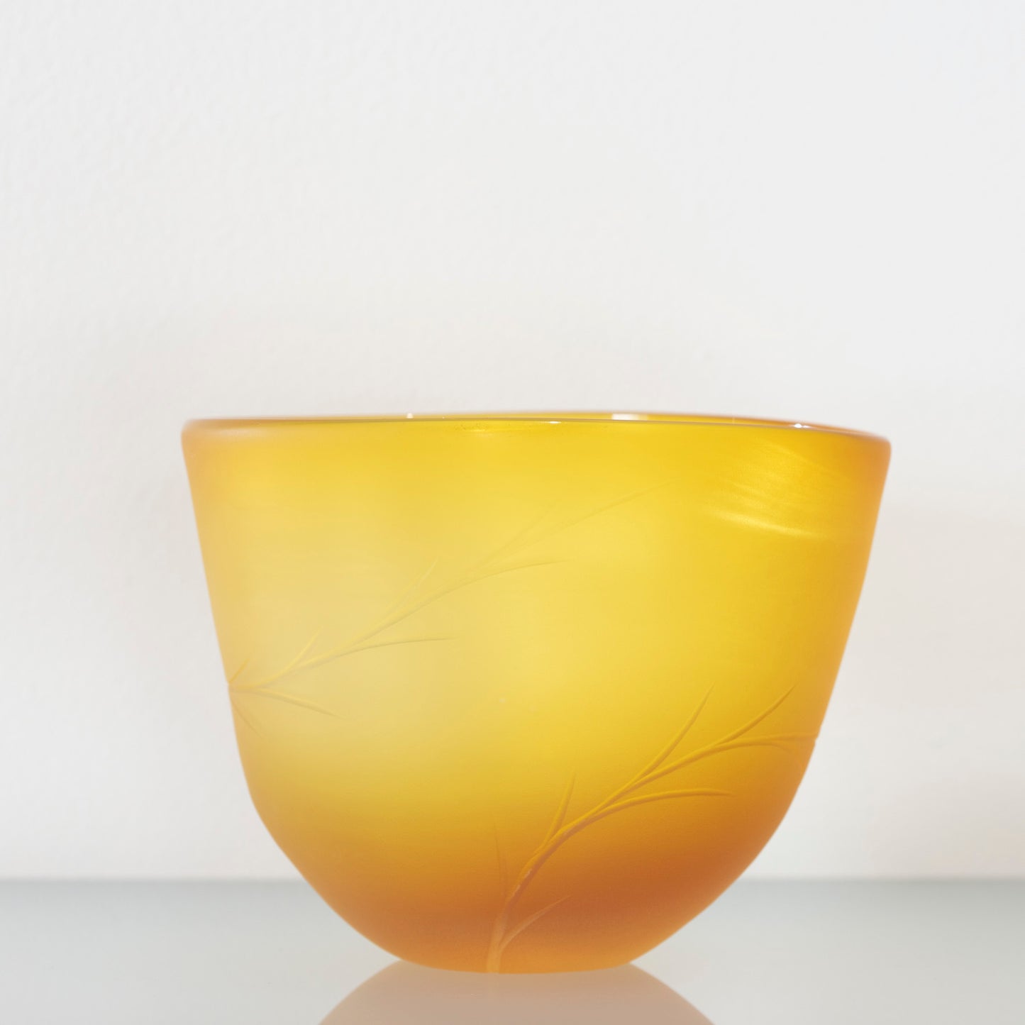 Harriet Schwarzrock | [tumbled bowl]